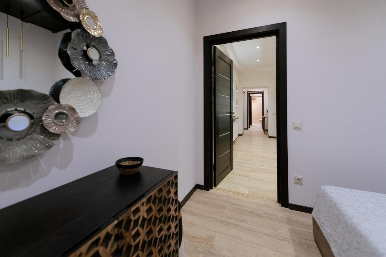Riga Premium Apartments - Ground Floor With Separate Entrance エクステリア 写真